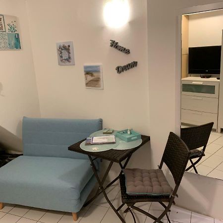 Devi-Piran Apartment ภายนอก รูปภาพ