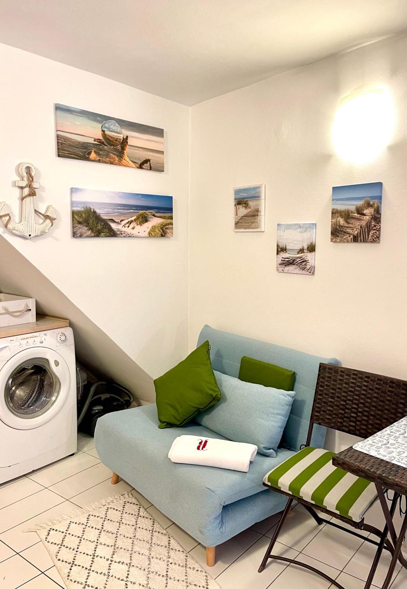 Devi-Piran Apartment ภายนอก รูปภาพ