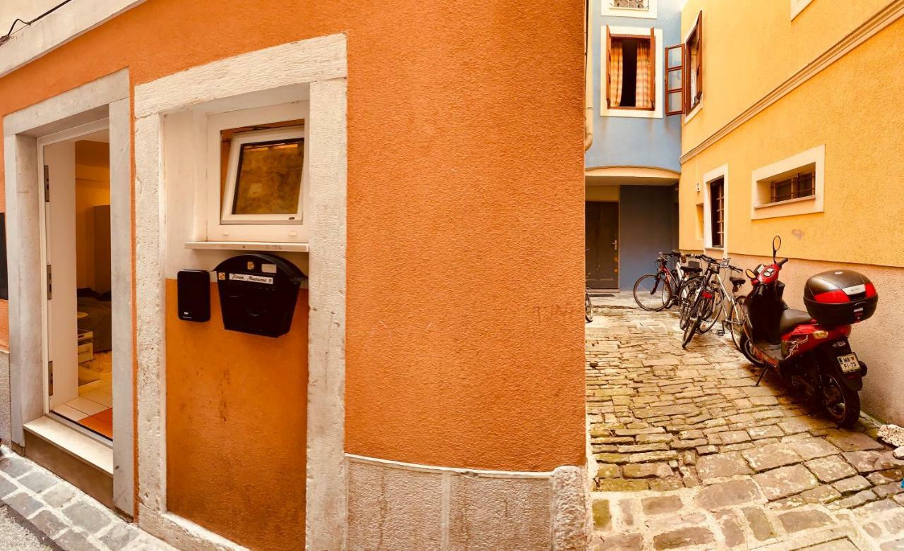 Devi-Piran Apartment ภายนอก รูปภาพ